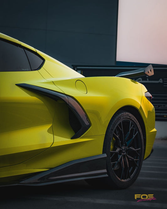 Chevrolet Corvette C8 (2020–Present) Side Skirts