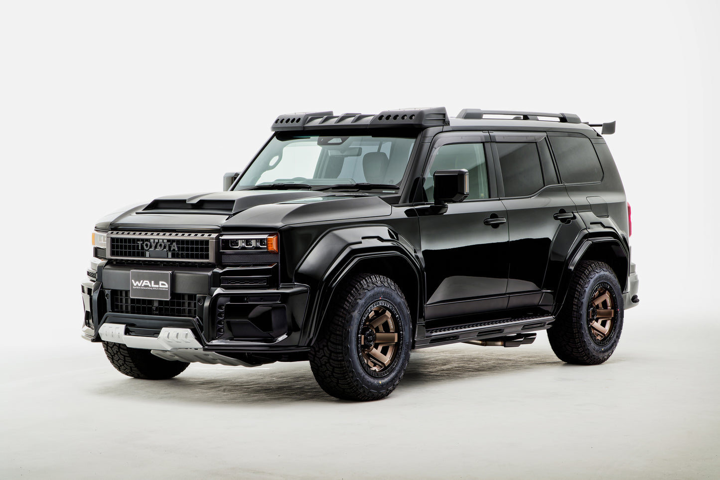 Land Cruiser Prado WALD Body Kit (2024-Present)
