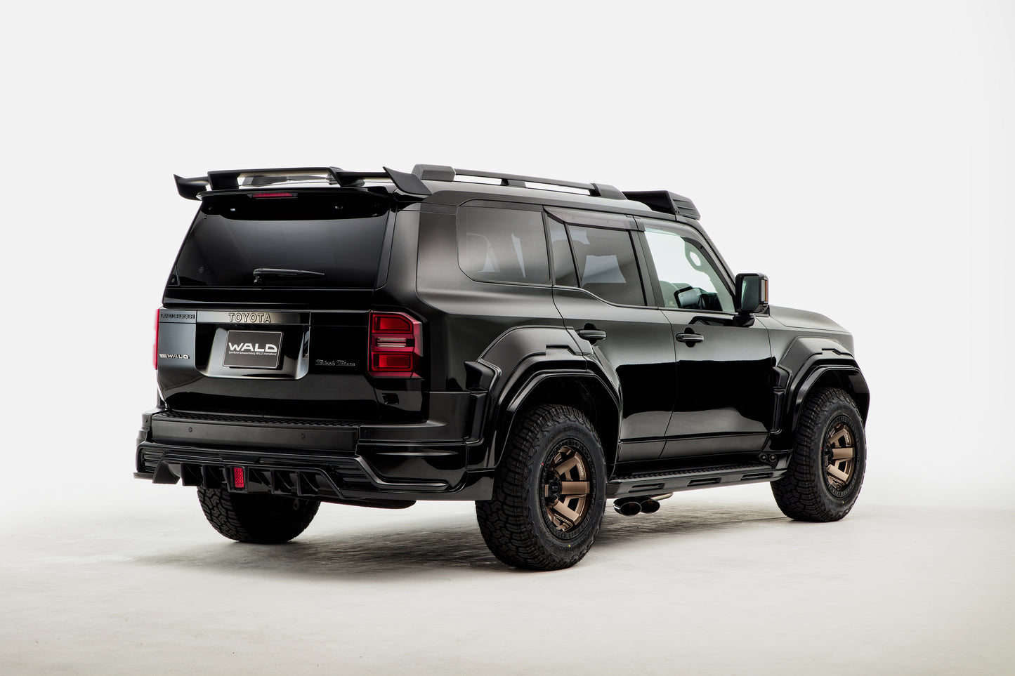 Land Cruiser Prado WALD Body Kit (2024-Present)