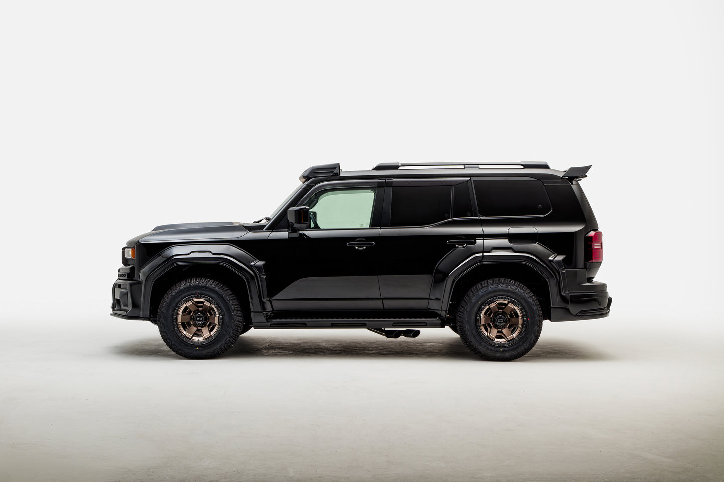 Land Cruiser Prado WALD Body Kit (2024-Present)